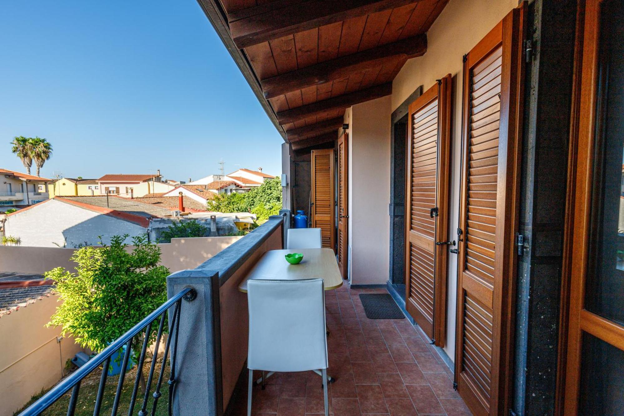 Casa Lilla 1 E 2 Lägenhet Oristano Exteriör bild