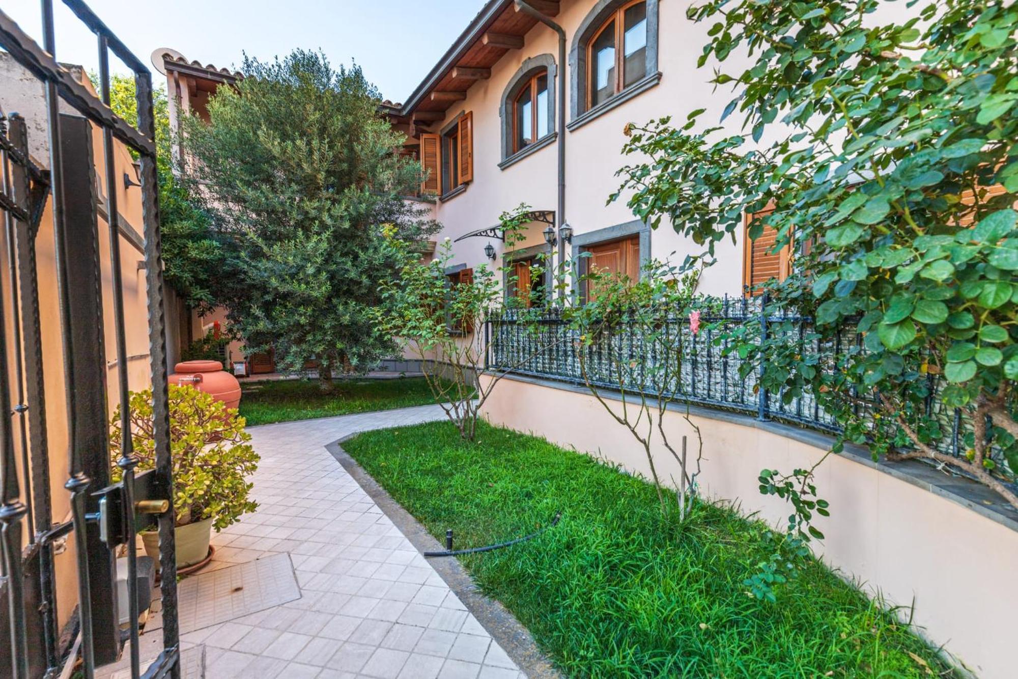 Casa Lilla 1 E 2 Lägenhet Oristano Rum bild
