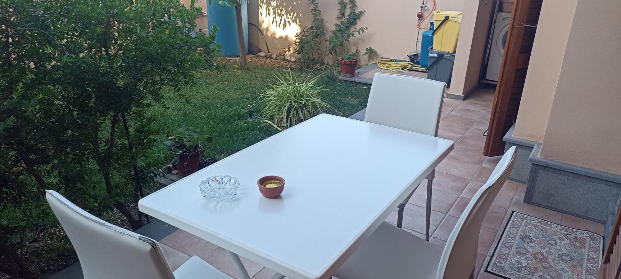 Casa Lilla 1 E 2 Lägenhet Oristano Exteriör bild